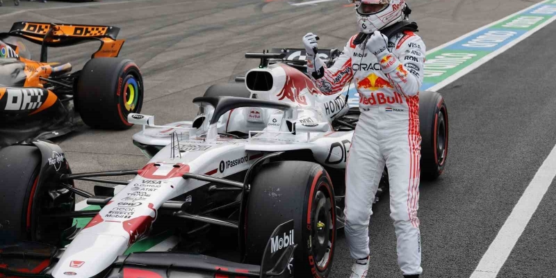 Japonya’da pole pozisyonu Max Verstappen’in