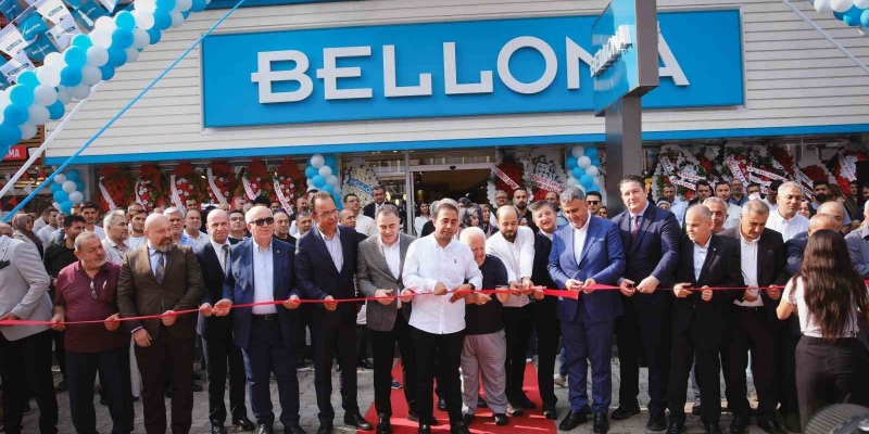 Mobilya sektörünün lideri Bellona, yeni mağazasını Payas’da açtı