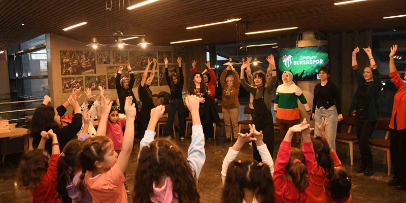 Osmangazi’de kız çocukları unutulmadı