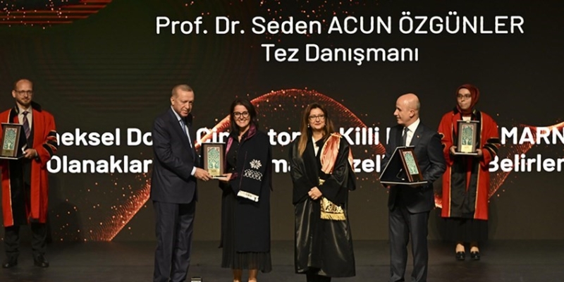 ETÜ’lü akademisyene Cumhurbaşkanı Erdoğan’dan üstün başarı ödülü