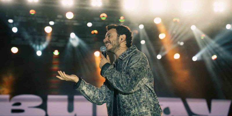 Mardin’de Buray konserine yoğun ilgi