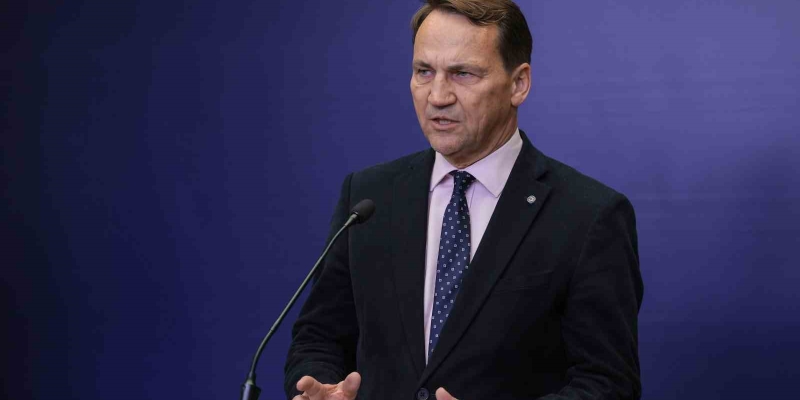 Polonya’dan Putin’e Trump görüşmesi öncesinde uyarı