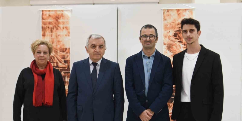Manisa yöresinin motifleri modern tasarımla SAÜ’de buluştu