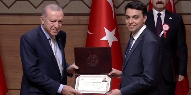 110’uncu Dönemi birincilikle bitiren kaymakam Pazaryeri’ni seçti