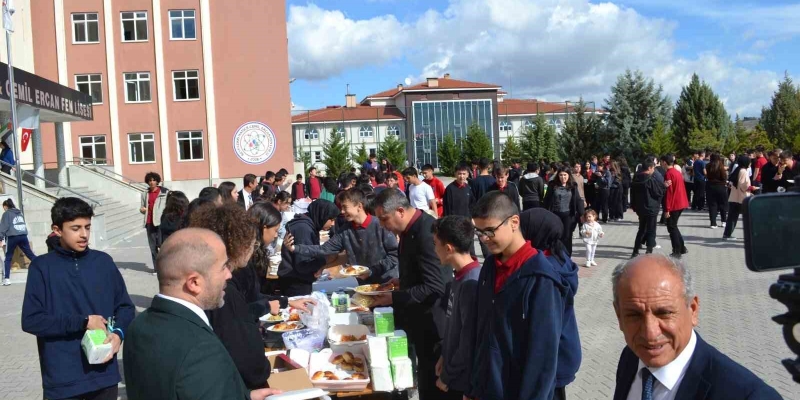 Beypazarı’nda Gazze için hayır panayırı düzenlendi