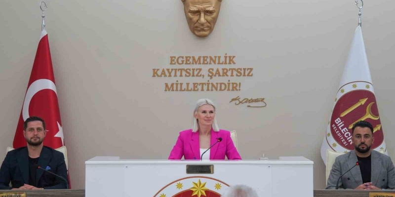 65 yaş üstü vatandaşların dolmuşlara alınmaması sorunu çözüme kavuştu
