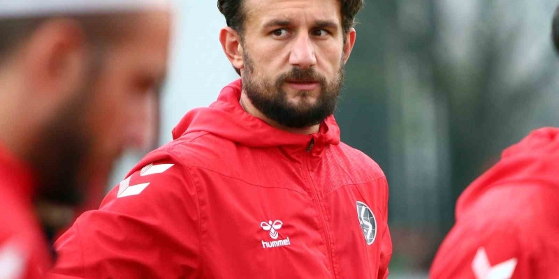 Eskişehirspor deplasmanda puanla dönmek istiyor