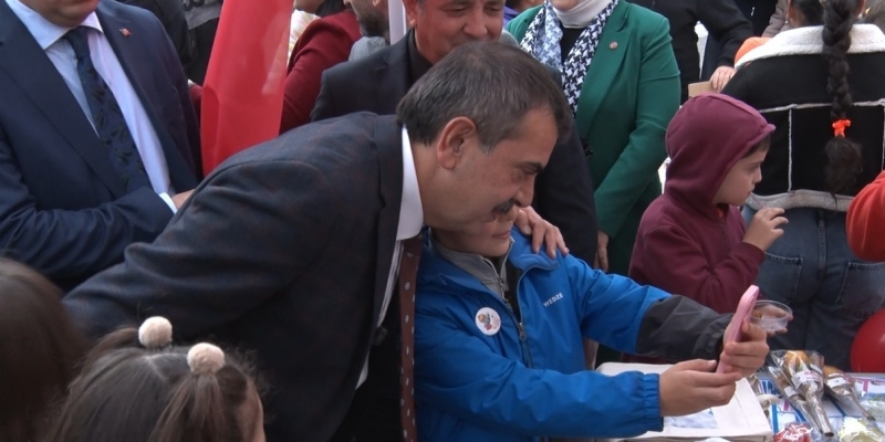 Bakan Tekin: "Gazze’nin yeniden inşası için üzerimize düşeni yapalım dedik"