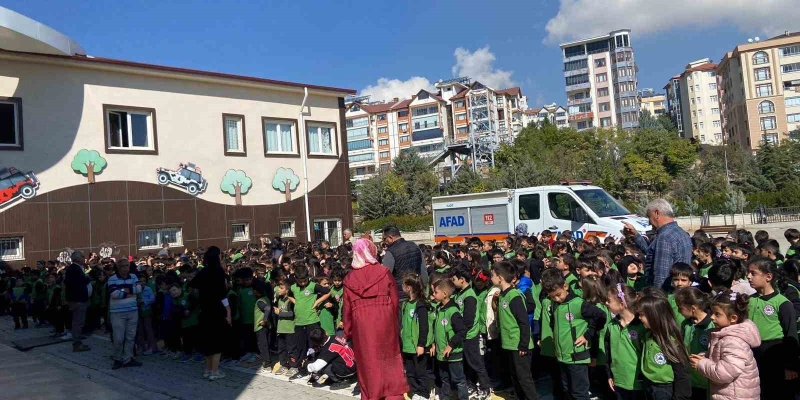 Elazığ’da öğrencilere afet farkındalık eğitimi