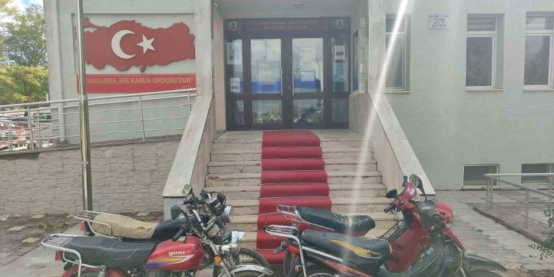 Motor ve şase numarası kazınmış 4 motosiklet ele geçirildi
