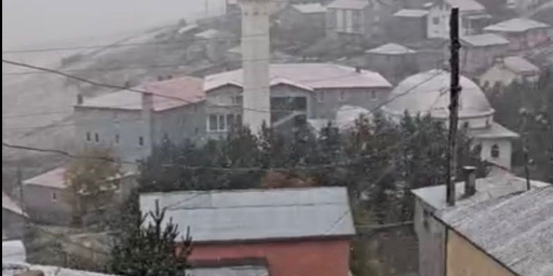 Giresun yaylaları beyaza büründü
