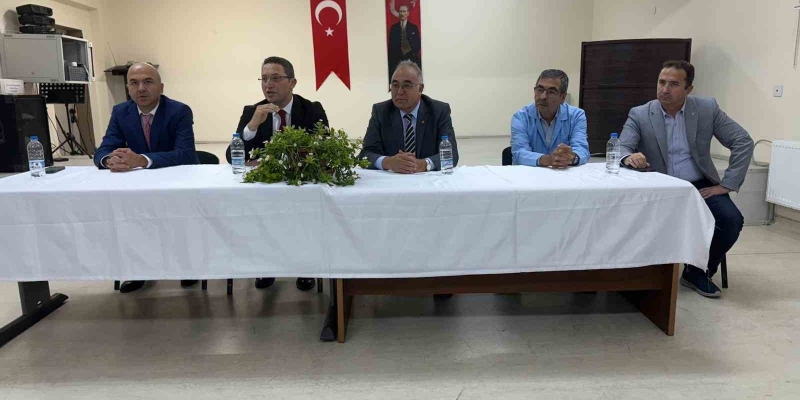 Tapu kadastro öğrencilerine kariyer dersi