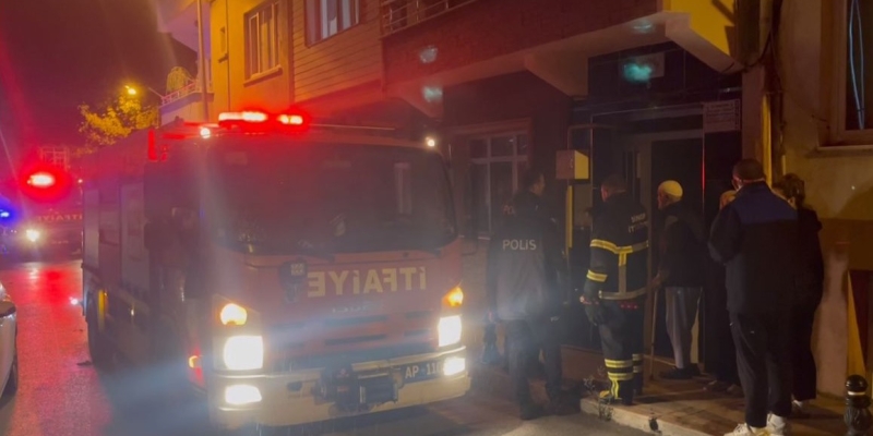 Ocakta unutulan yemek yangına neden oldu