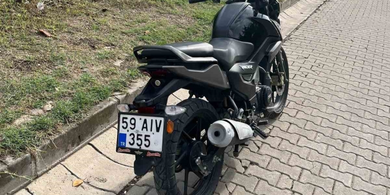 Muratlı’da trafik kazası: 2 yaralı