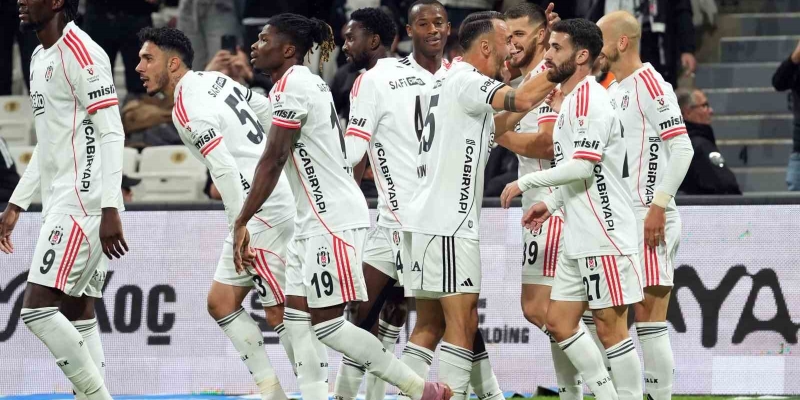 Beşiktaş evinde kayıpsız devam ediyor