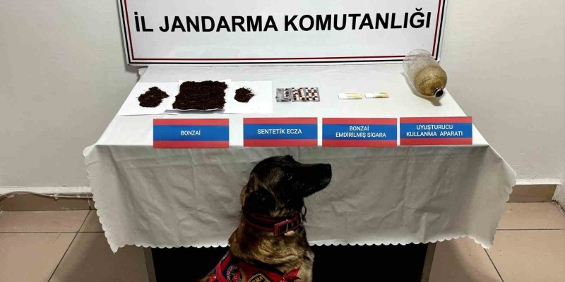 Arama yapılan evde uyuşturucu madde ele geçirildi