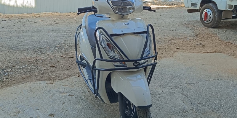 Park halindeki motosiklet çalındı