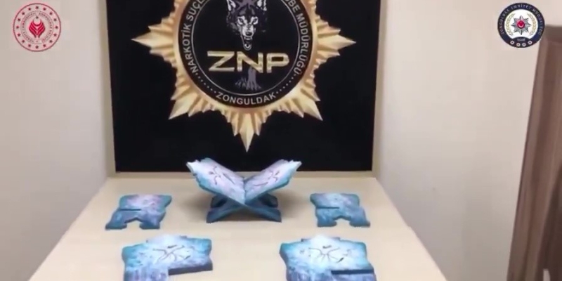 Zonguldak’ta şoke eden operasyon, 14 kilo uyuşturucuyu rahleye saklamışlar