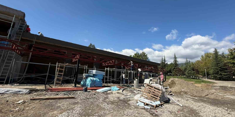 5000 Evler’de Sosyal Tesis Çalışmaları Sürüyor