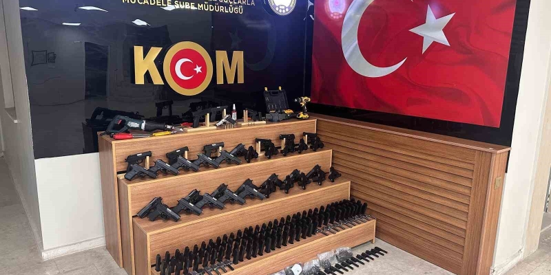 Şanlıurfa’da 37 ruhsatsız silah ele geçirildi: 3 gözaltı