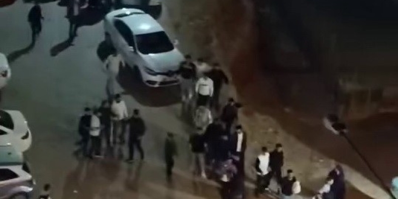 Adıyaman’da sopa, tekme ve yumruklu kavga anları kamerada