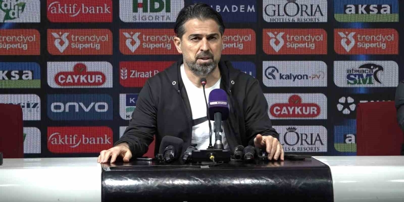 İlhan Palut: "Başımız belada"