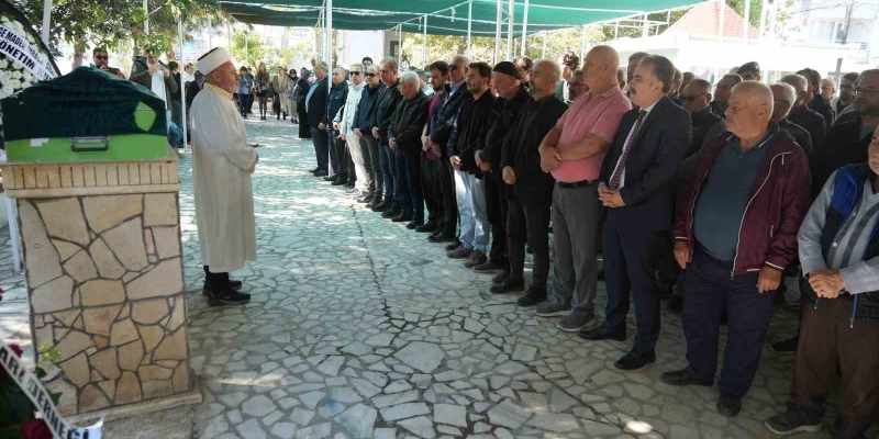 Acılı anne Handan Çalık’tan yürekleri yakan paylaşım: "Keşke geç kalsa idi"