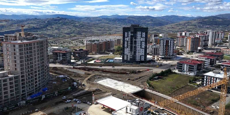 RTE Bulvarı’nda 3. şeridin inşası başladı