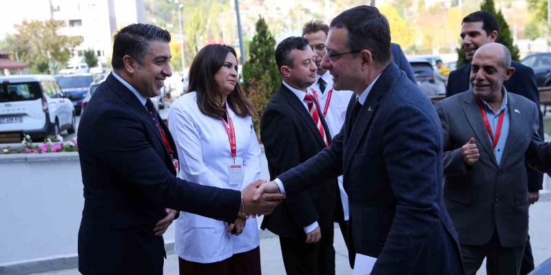 Gebe okullarında ağız ve diş sağlığı eğitimi 81 ilde yaygınlaşıyor