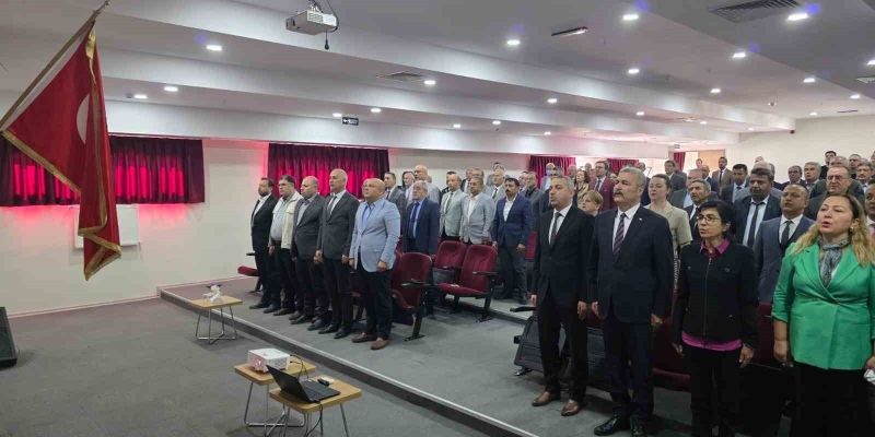 Efeler’de okul müdürleri bilgilendirildi