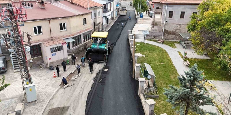 Küçükbürüngüz ve Subaşı mahallelerinde asfalt çalışması sürüyor