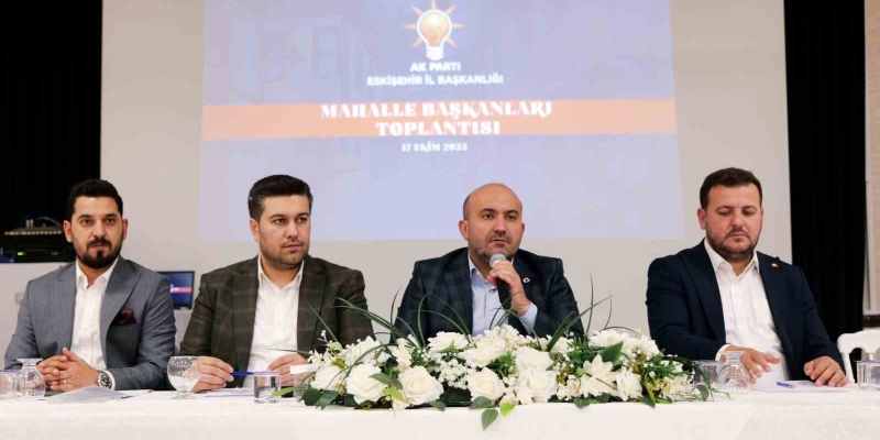 Gürhan Albayrak mahalle başkanlarıyla istişarelerde bulundu