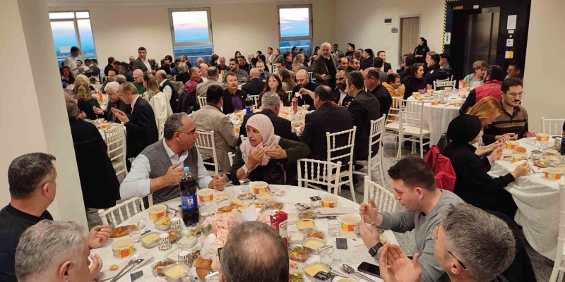 Keşan’da Devlet Hastanesi yönetimi tarafından iftar verildi
