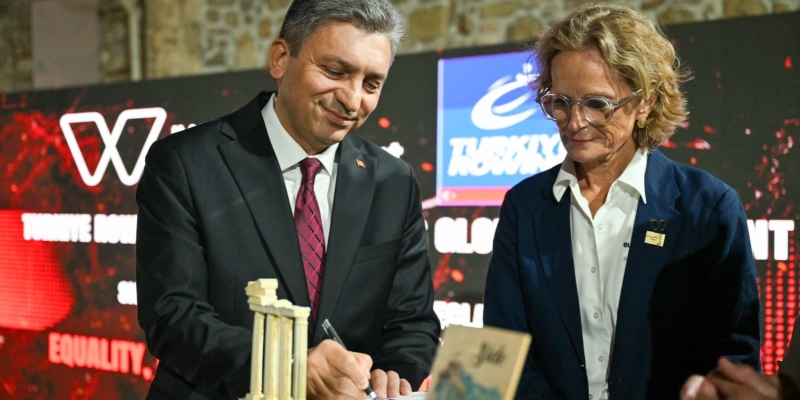 Avrupa’nın en iyi kürekçileri Antalya’da yarışıyor