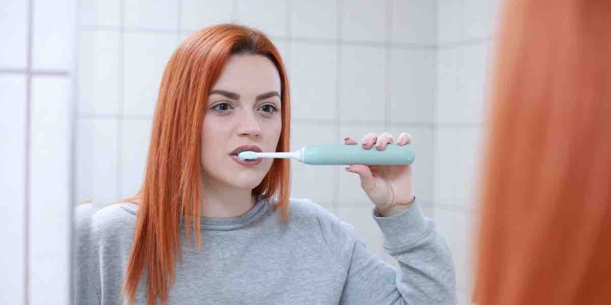Dişlerinizi Fırçalarken Bu Hataları Yapmayın! 