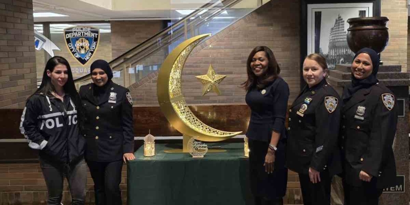 NYPD'de İlk Kez Hilal Yakma Töreni Düzenlendi