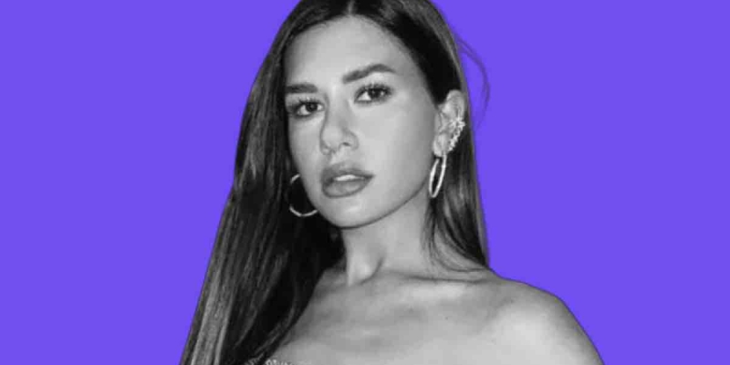Sibil Çetinkaya Aşk Hayatıyla Gündemde! Demet Akalın'dan Olay Eleştiri
