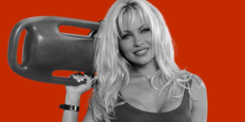 Pamela Anderson'un Yeni Projesi Belli Oldu