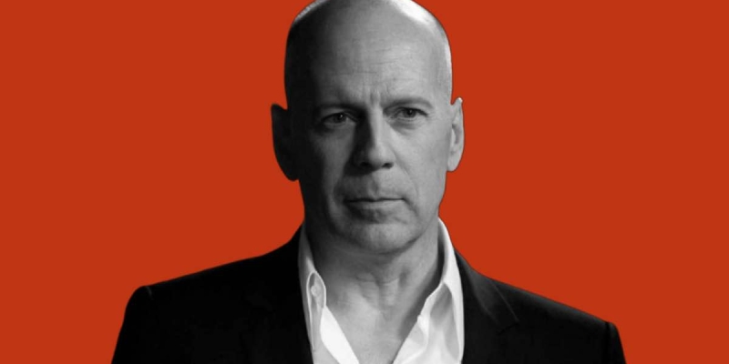 Demans Olan Bruce Willis Aylar Sonra Sokağa Çıktı