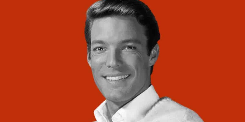 Ünlü Oyuncu Richard Chamberlain 90 Yaşında Vefat Etti