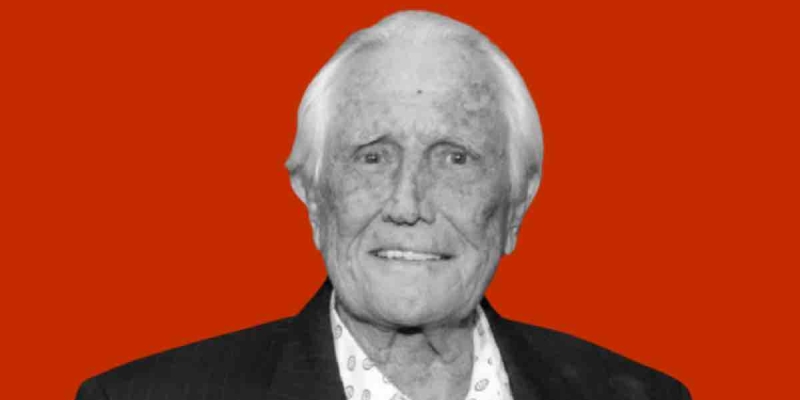 Hollywood Yıldızı George Lazenby Demansa Yakalandı