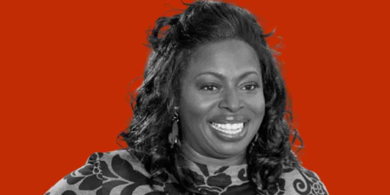 Angie Stone Trajik Bir Kazada Vefat Etti