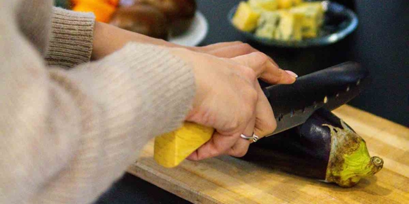 ABD'de Bir Kadın Ev İşleri İçin Eşine 2700 Dolar Fatura Çıkarıyor