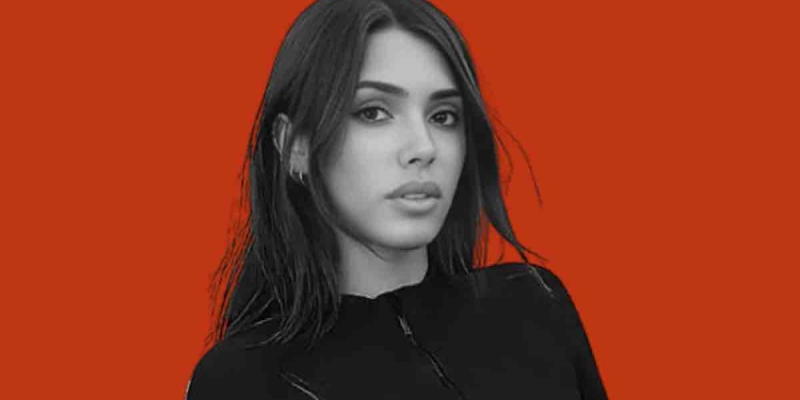 Kanye West'in Eşi Bianca Censori Kırmızı Halıda Çırılçıplak Yürüdü