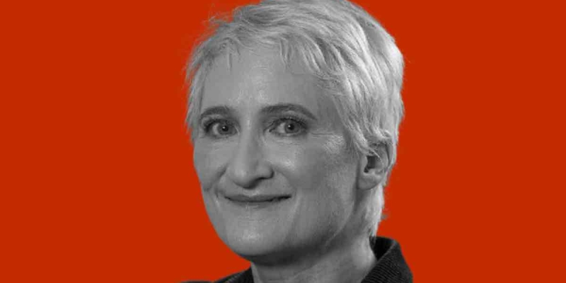 Amerikalı Şarkıcı Jill Sobule Evinde Çıkan Yangında Hayatını Kaybetti